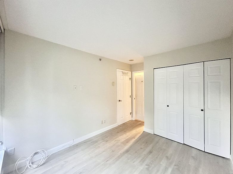 302 1420 W GEORGIA STREET, Vancouver BC V6G 3K4