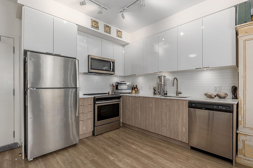 602 37881 Cleveland Avenue