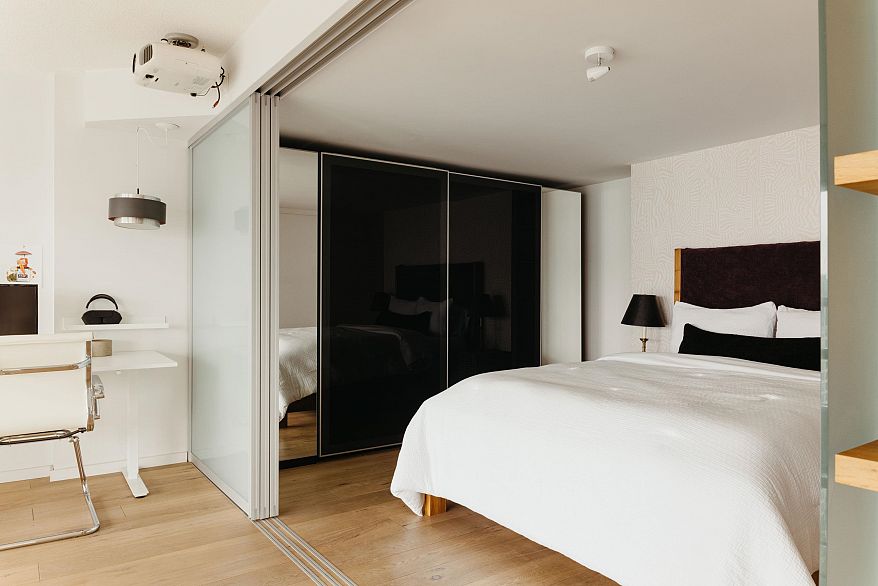 2008 1238 Richards Street