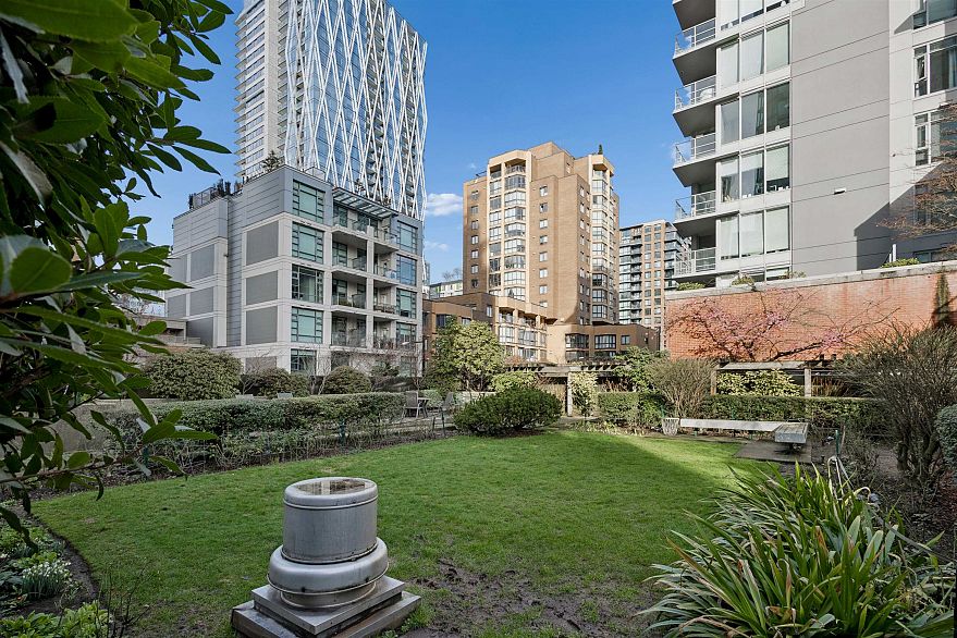 1502 1155 Homer Street