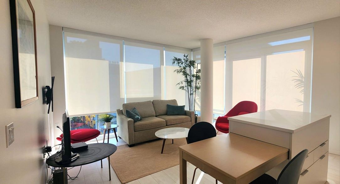 402 180 E 2ND AVENUE, Vancouver BC V5T 0K4