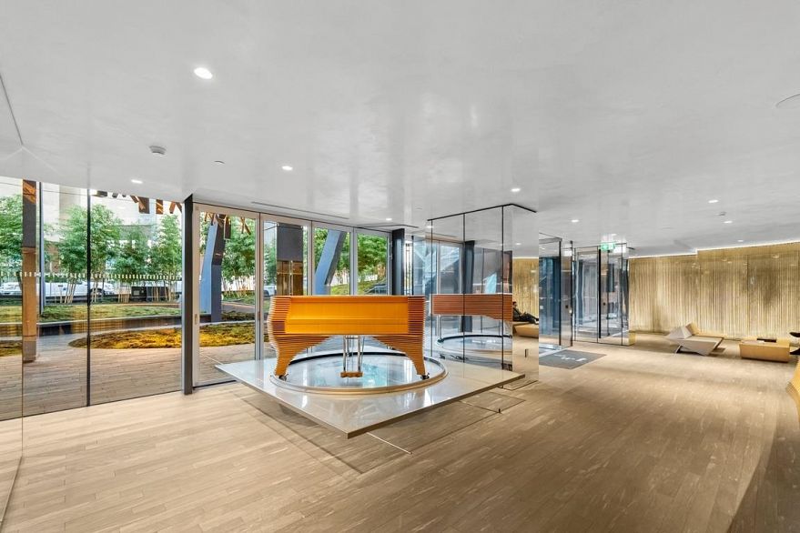 802 1568 Alberni Street