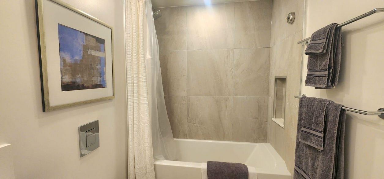 402 180 E 2ND AVENUE, Vancouver BC V5T 0K4