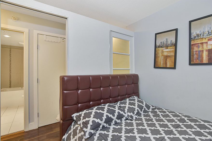 318 1088 RICHARDS STREET, Vancouver BC V6B 3E1