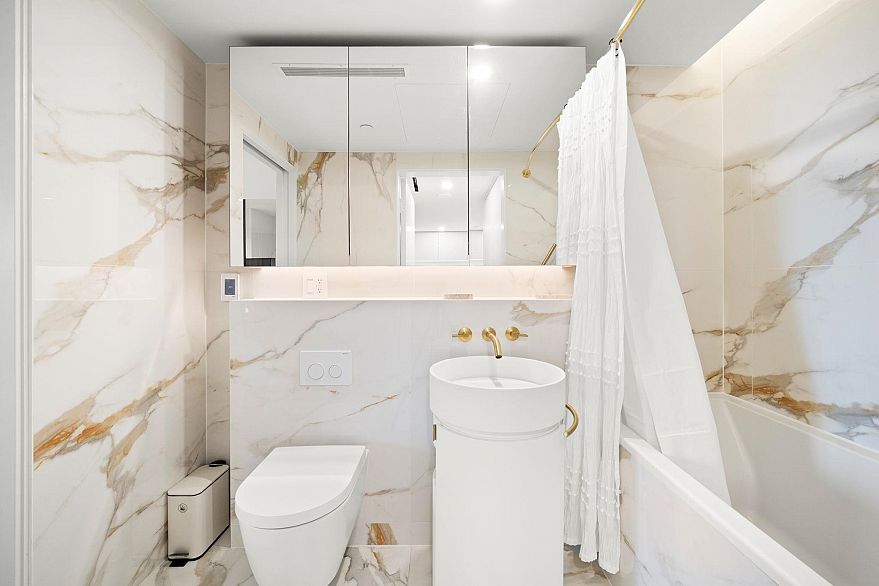 1004 1033 NELSON STREET, Vancouver BC V6E 0E5