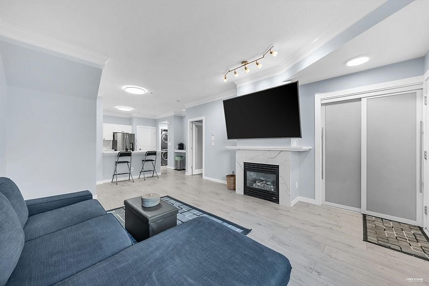 122 18 Jack Mahony Place