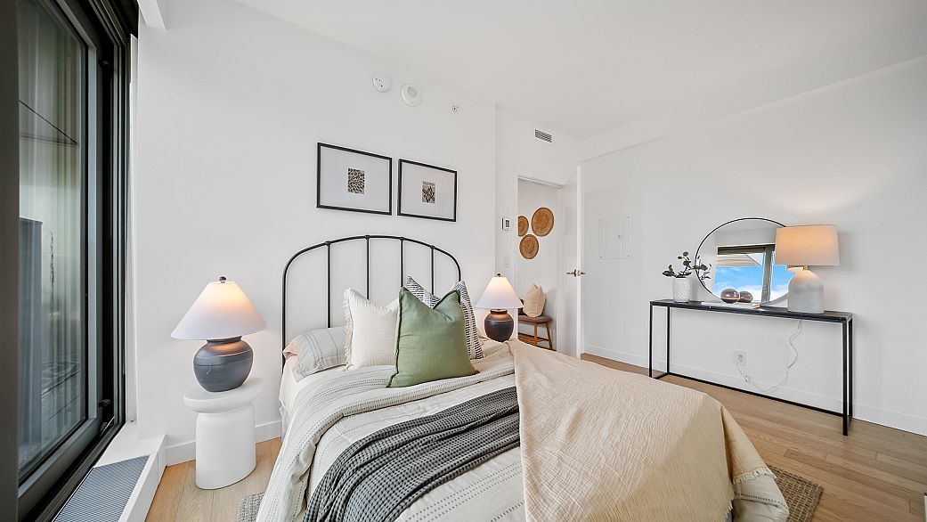 1501 1480 Howe Street