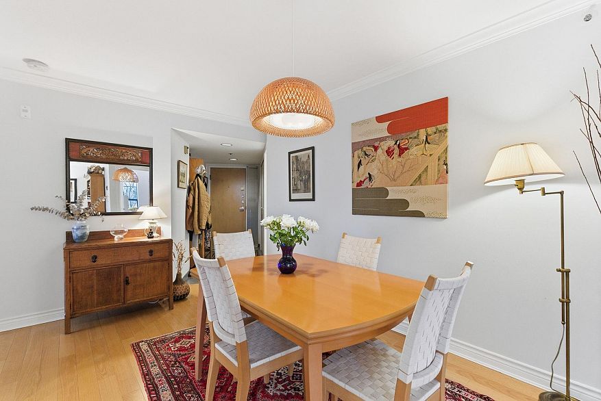 203 2405 W 2nd Avenue