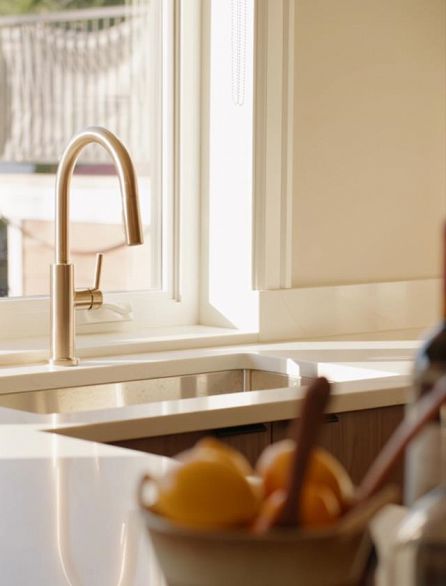 2 6061 Sherbrooke Street