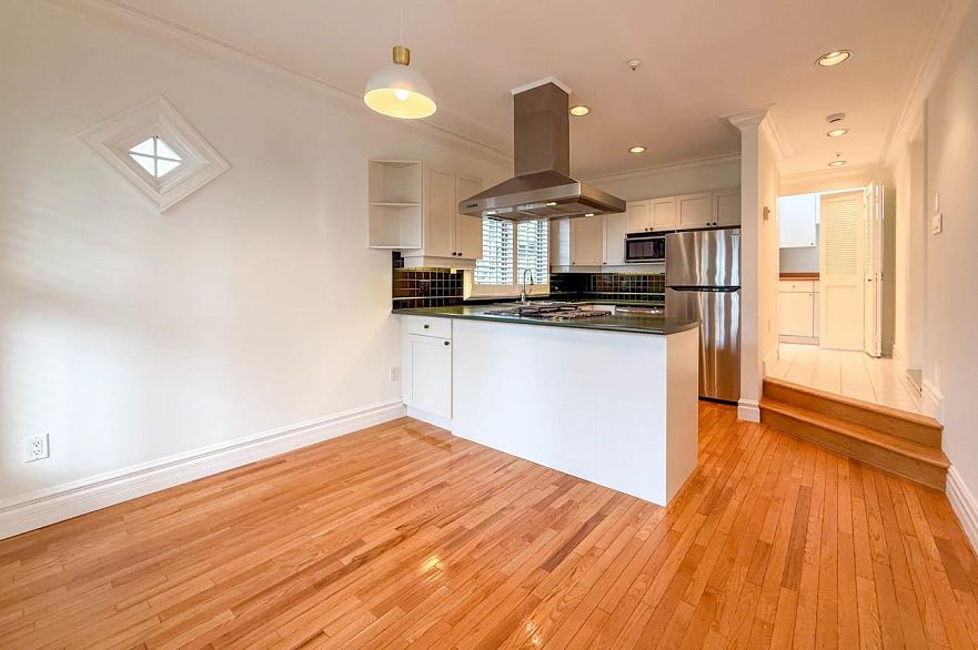 1520 TRAFALGAR STREET, Vancouver BC V6K 3R5