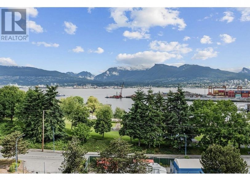 604 55 Alexander Street