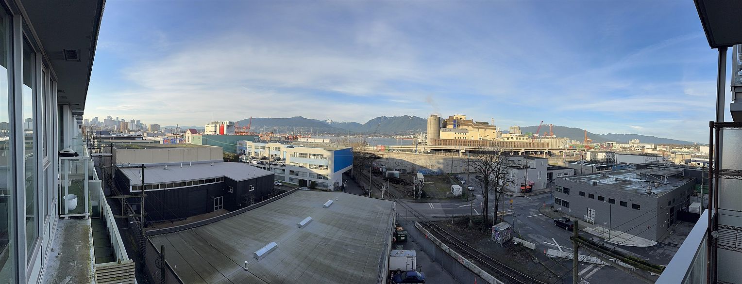 360 955 E Hastings Street