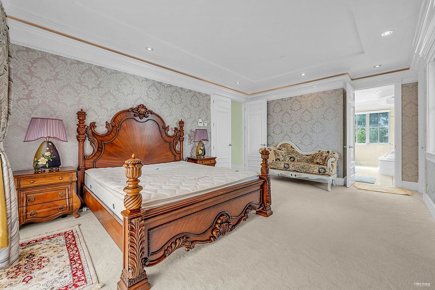 7283 Wiltshire Street