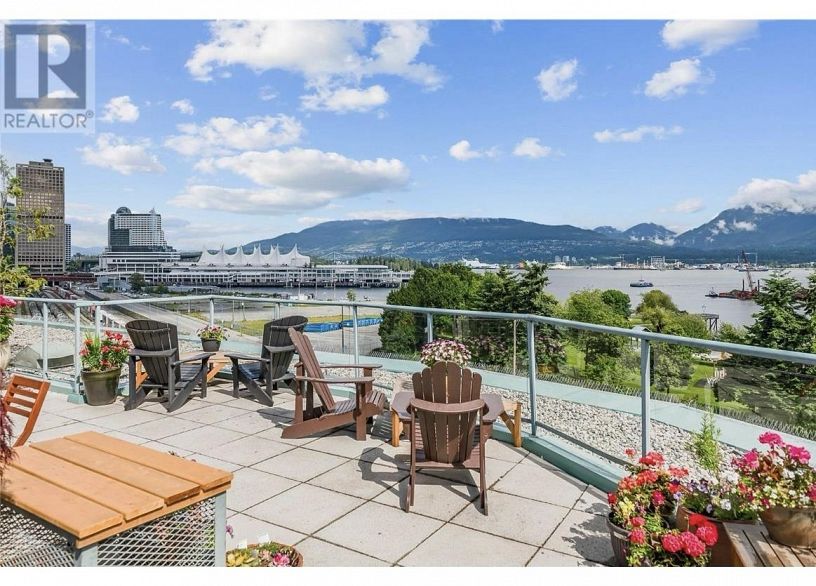 604 55 Alexander Street