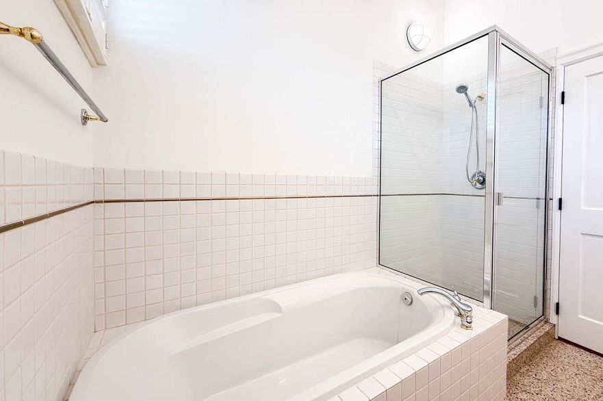 1520 TRAFALGAR STREET, Vancouver BC V6K 3R5