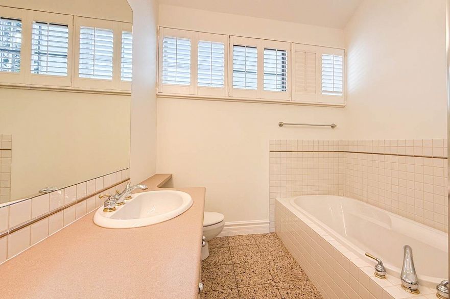 1520 TRAFALGAR STREET, Vancouver BC V6K 3R5