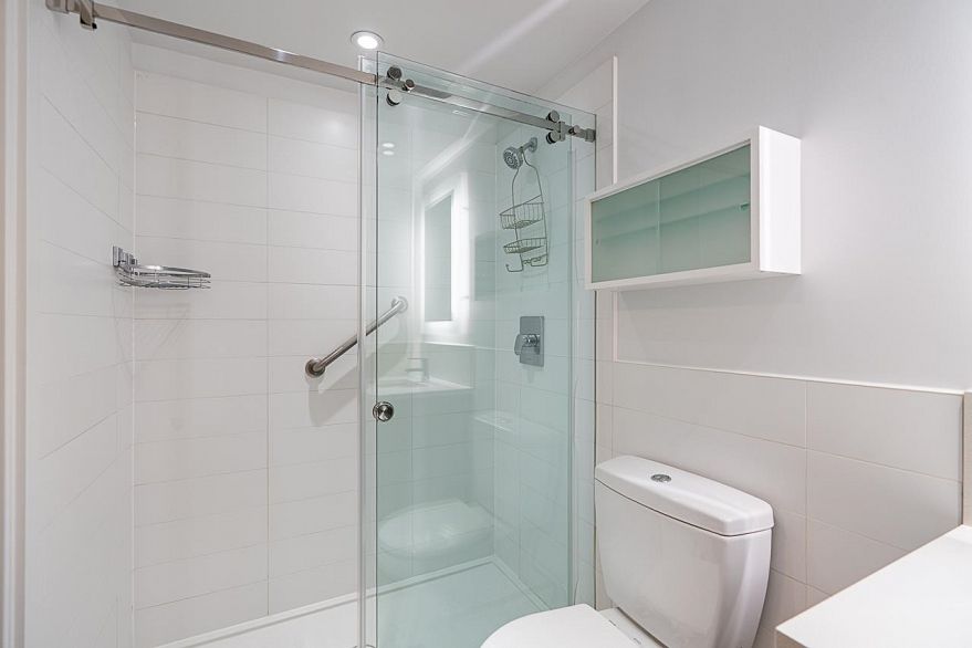 360 955 E Hastings Street