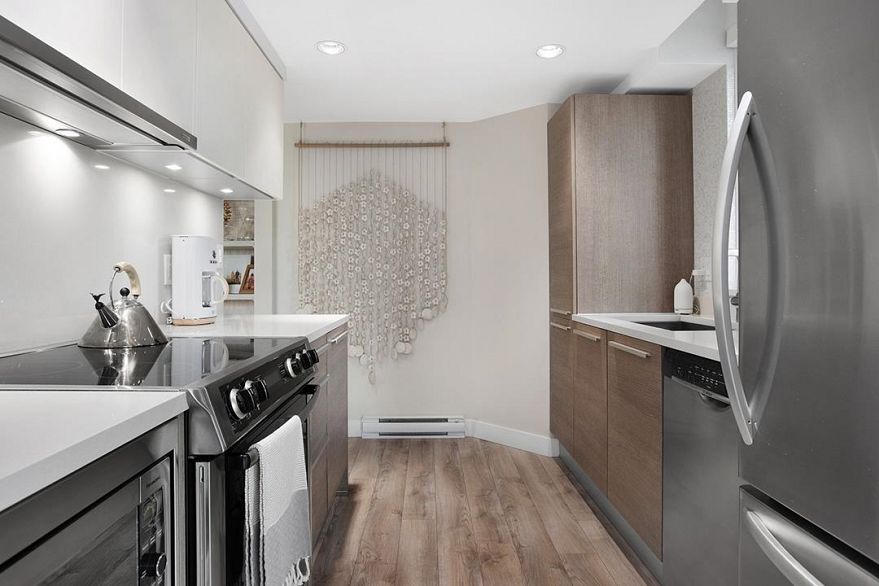 1903 1323 Homer Street