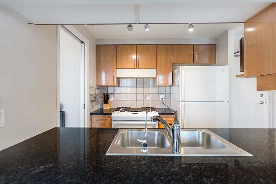 2907 193 Aquarius Mews