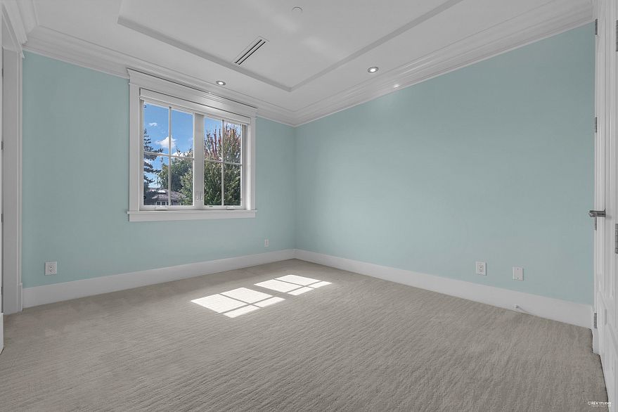 7283 Wiltshire Street