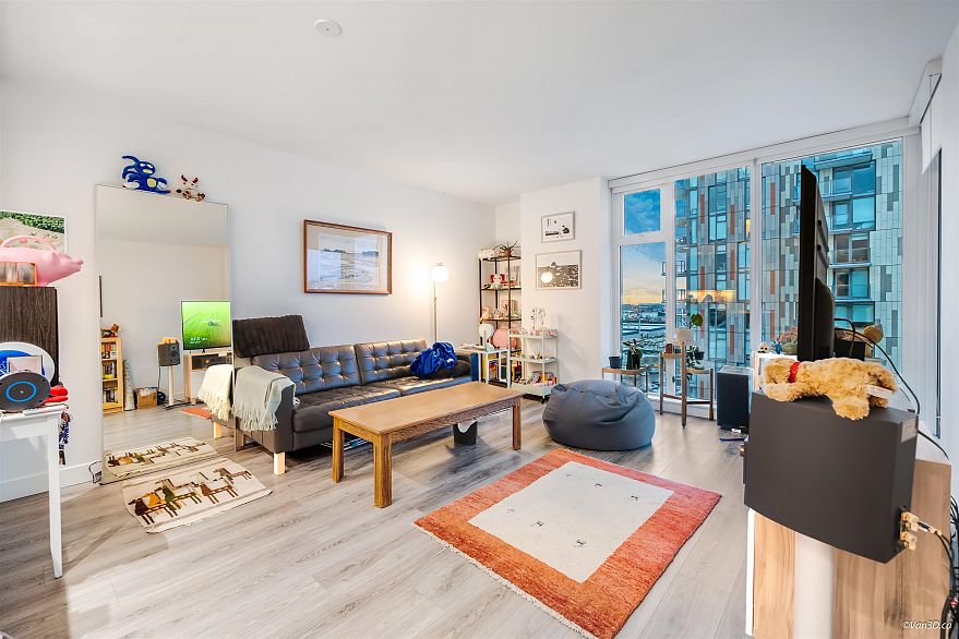 1108 8181 Chester Street