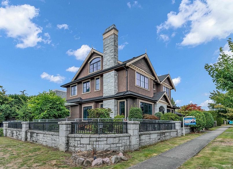 7283 Wiltshire Street