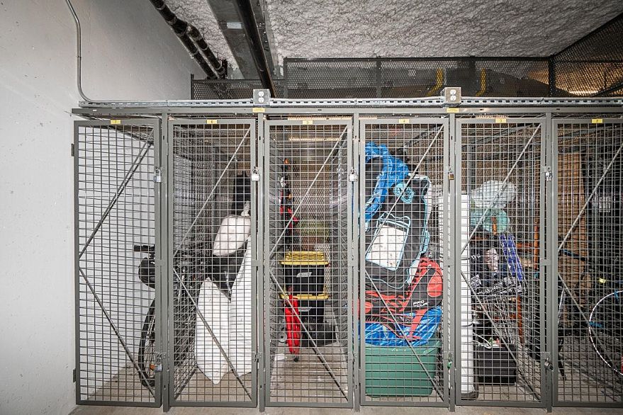 360 955 E Hastings Street