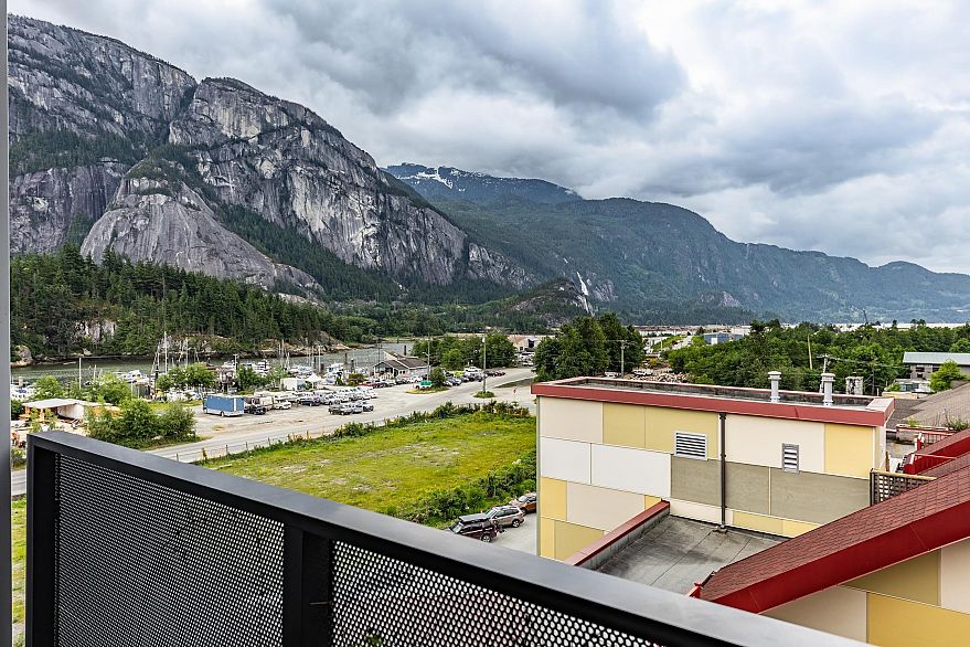 602 37881 Cleveland Avenue