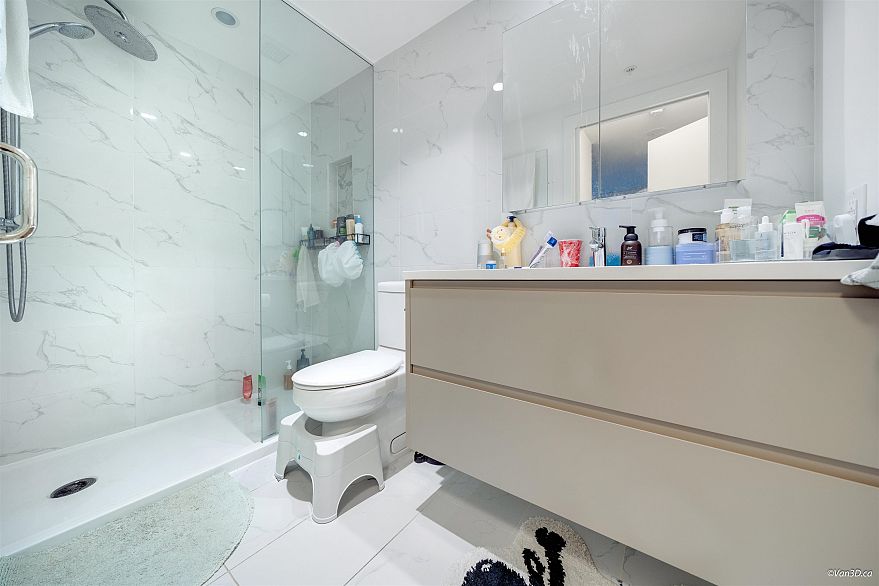 1108 8181 Chester Street