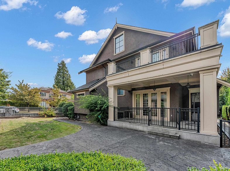 7283 Wiltshire Street