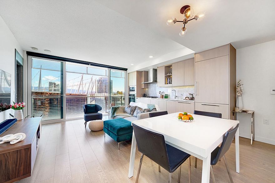 2006 89 Nelson Street