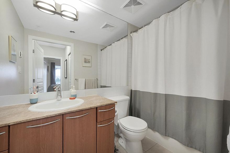 415 4028 Knight Street