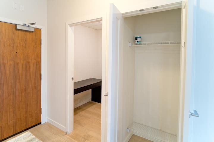 302 2033 W 10th Avenue