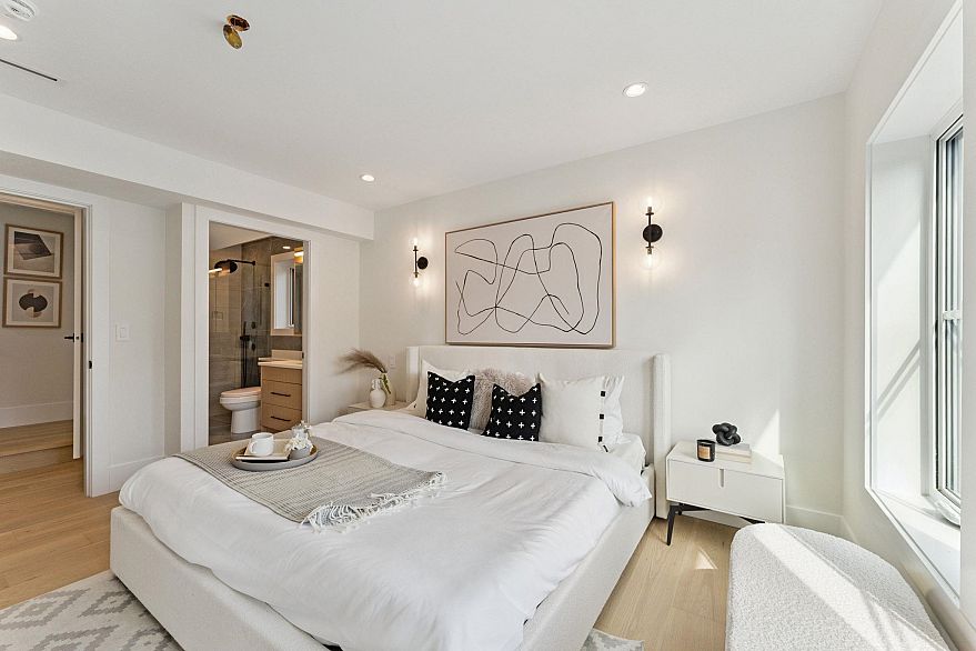 4868 Dumfries Street