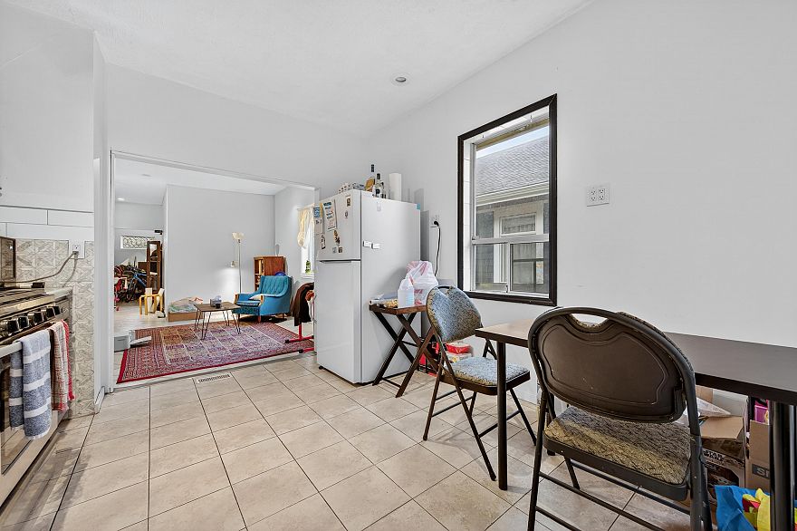 3838 Inverness Street