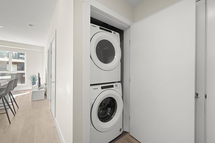 411 8508 Rivergrass Drive