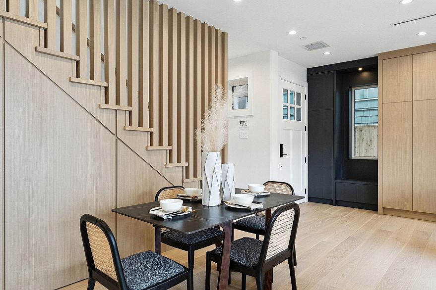 4868 Dumfries Street