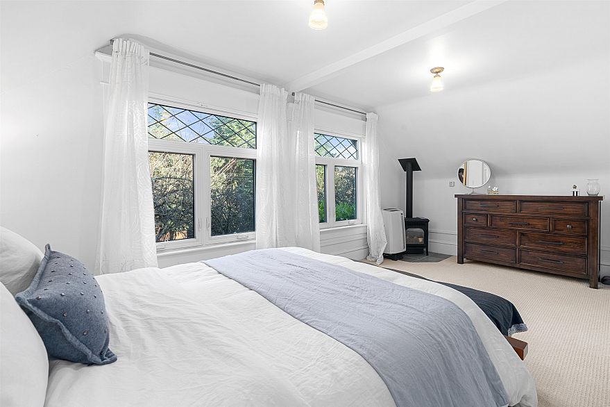 2311 YEW STREET, Vancouver BC V6K 3H1