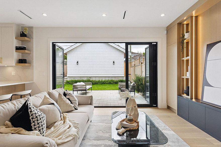 4868 Dumfries Street