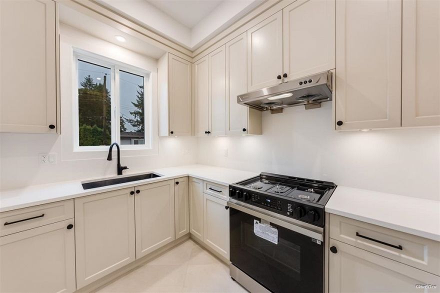 102 9727 129a Avenue