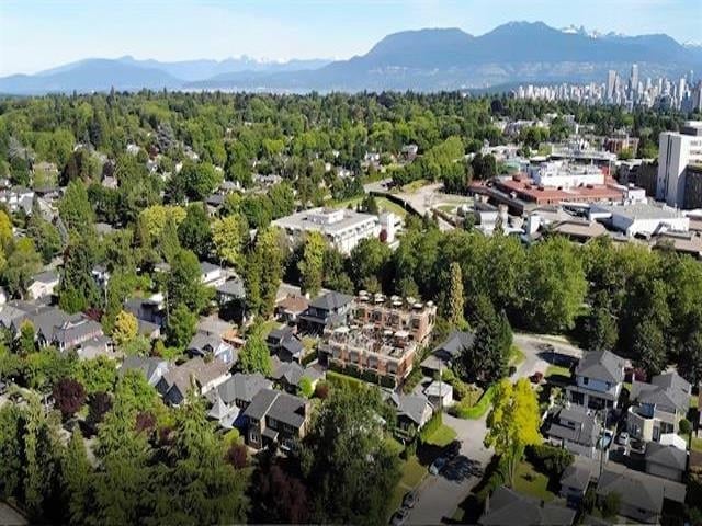 103 918 W 32nd Avenue