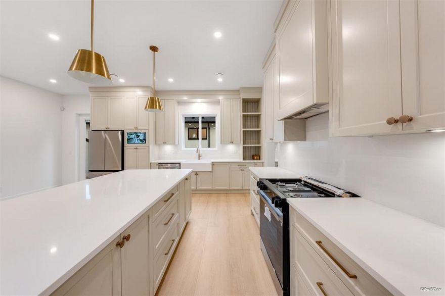 102 9727 129a Avenue