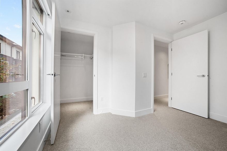 7458 Granville Street