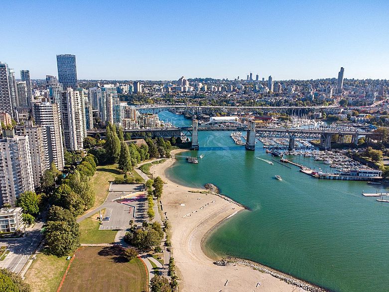 804 1330 Harwood Street