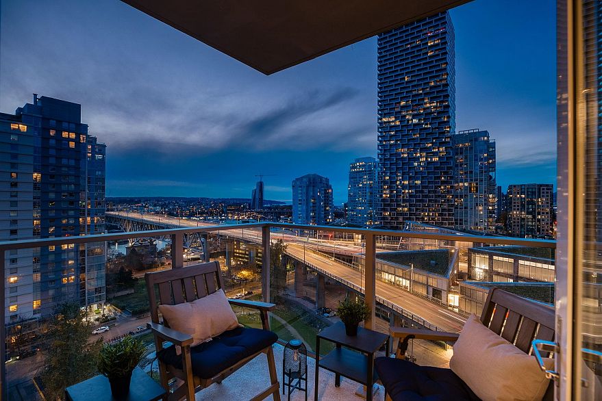 1705 550 Pacific Street