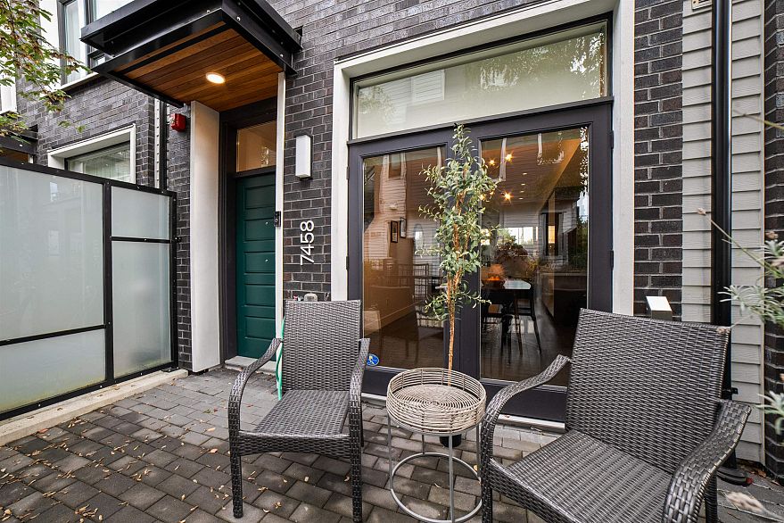 7458 Granville Street