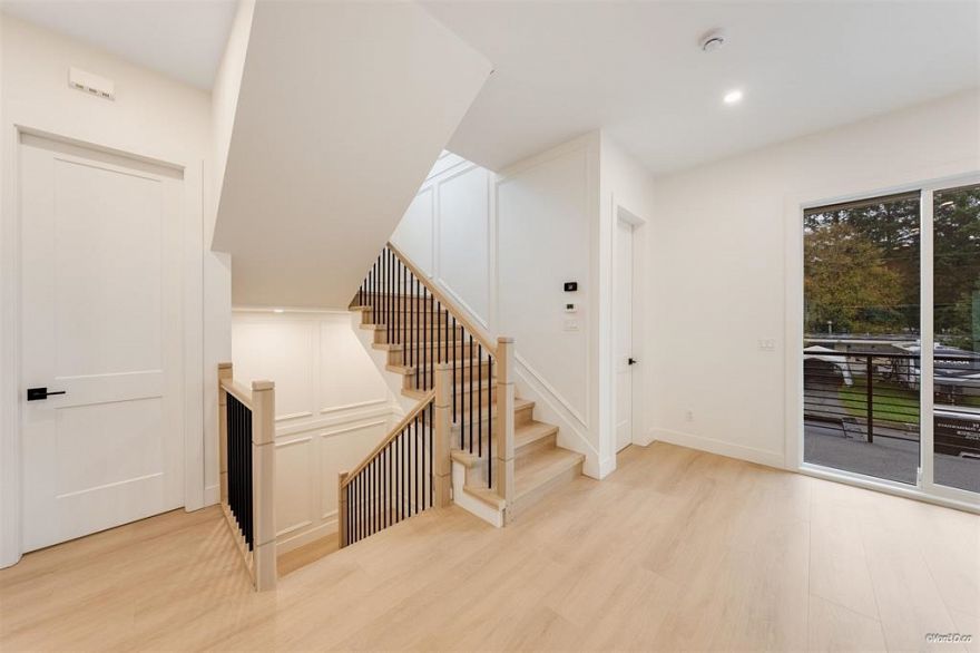 102 9727 129a Avenue