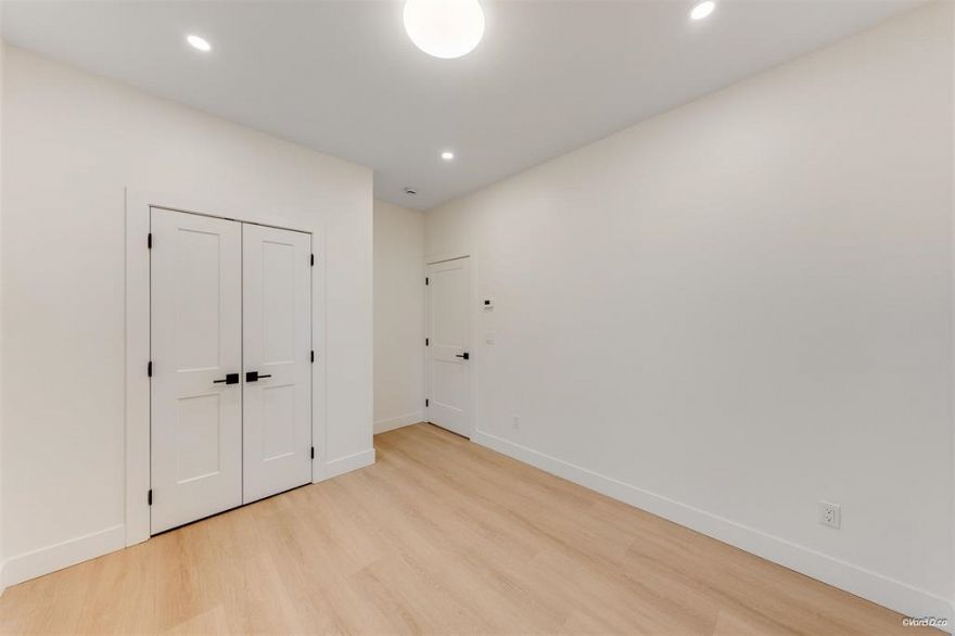 102 9727 129a Avenue