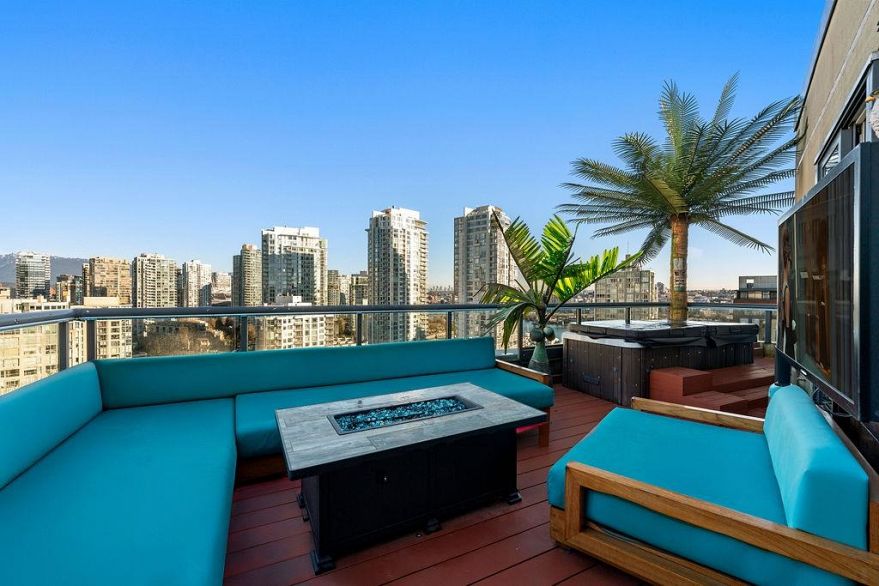 19A 199 Drake Street