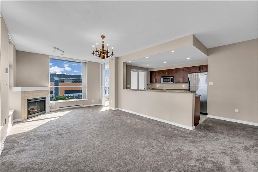 1202 189 National Avenue